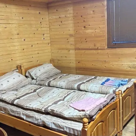 Tree House Мини-отель Владая