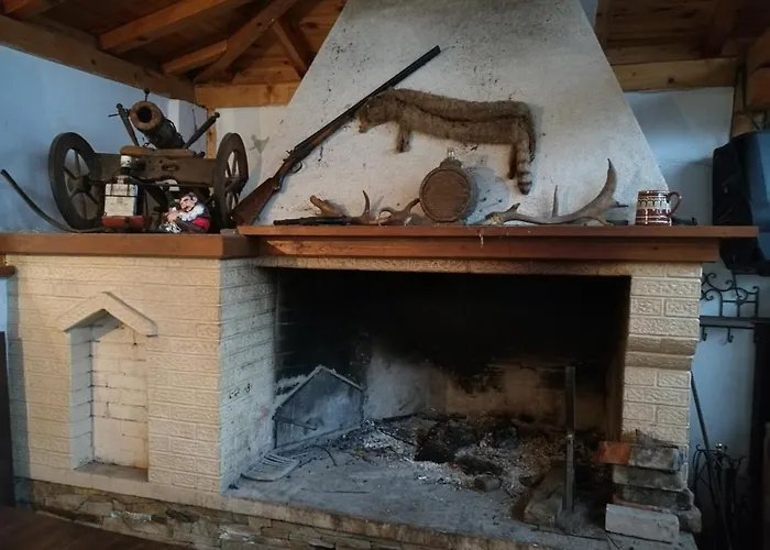 Хан къща на дърво *